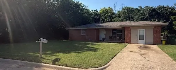 Front exterior — 9205 NE 45th Street, Spencer, OK 73084