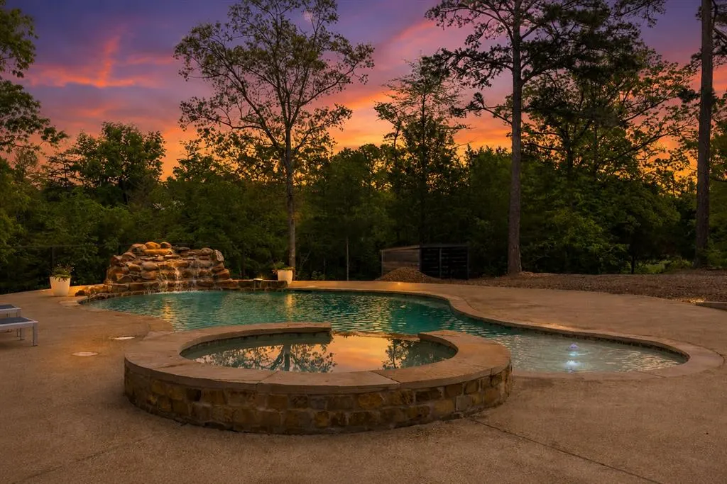 Photo 4 — 499 Glover River Road, Broken Bow, OK 74728