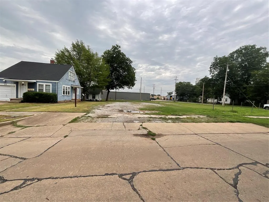 Photo 13 — 0000000 E E 4th Ave & Lowry St Avenue, Stillwater, OK 74074
