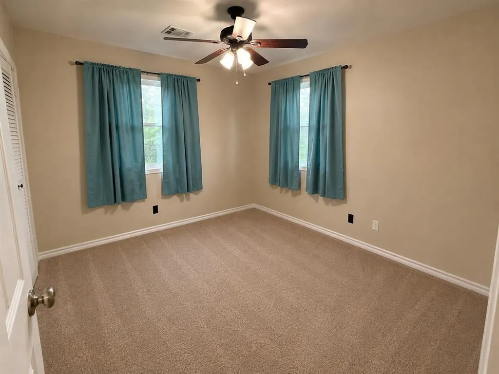 Photo 14 — 713 Juniper Avenue, Midwest City, OK 73130