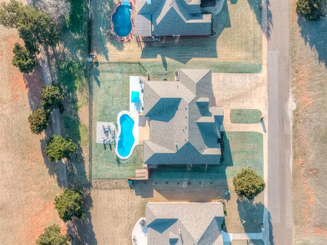 Photo 3 — 4850 W Canyon Road, Guthrie, OK 73044