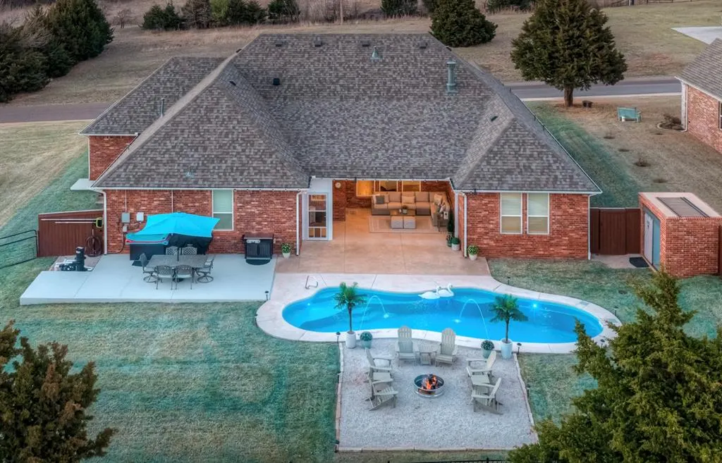 Front exterior — 4850 W Canyon Road, Guthrie, OK 73044