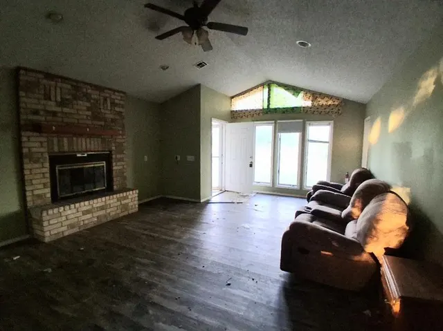 Photo 5 — 1405 N 14th Street, Okemah, OK 74859