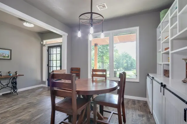 Photo 7 — 1761 Deerwood Trail, Edmond, OK 73034