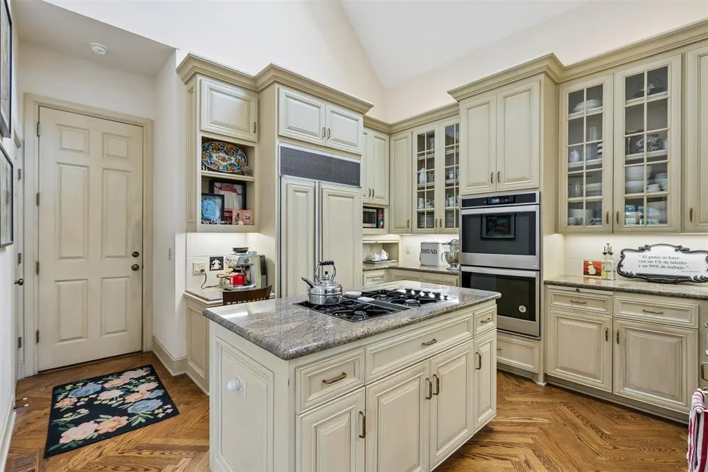Photo 12 — 332 Cotswold Drive, Norman, OK 73072
