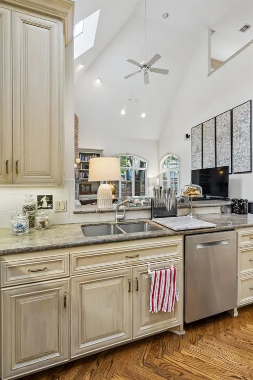 Photo 13 — 332 Cotswold Drive, Norman, OK 73072