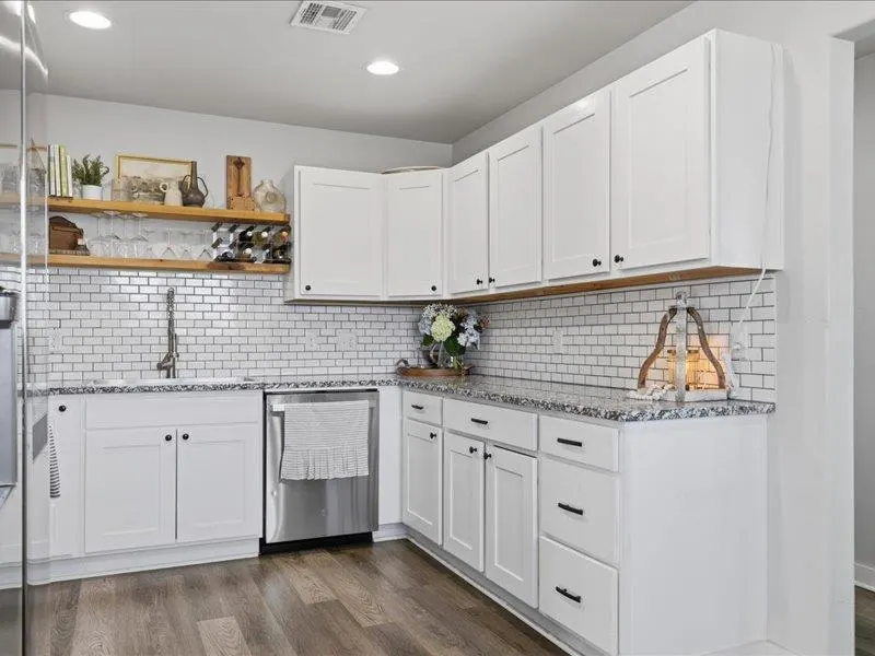 Photo 8 — 1501 Lawton Avenue, Moore, OK 73160