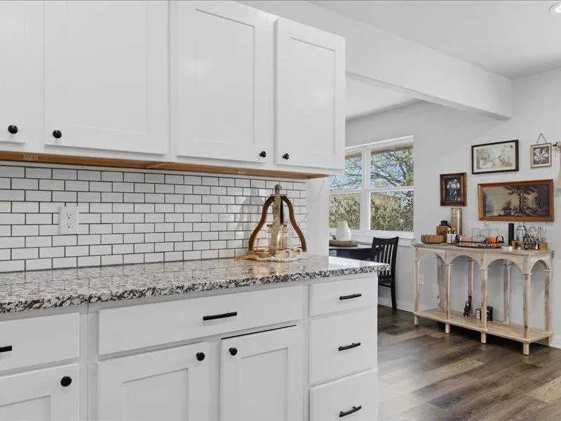 Photo 11 — 1501 Lawton Avenue, Moore, OK 73160