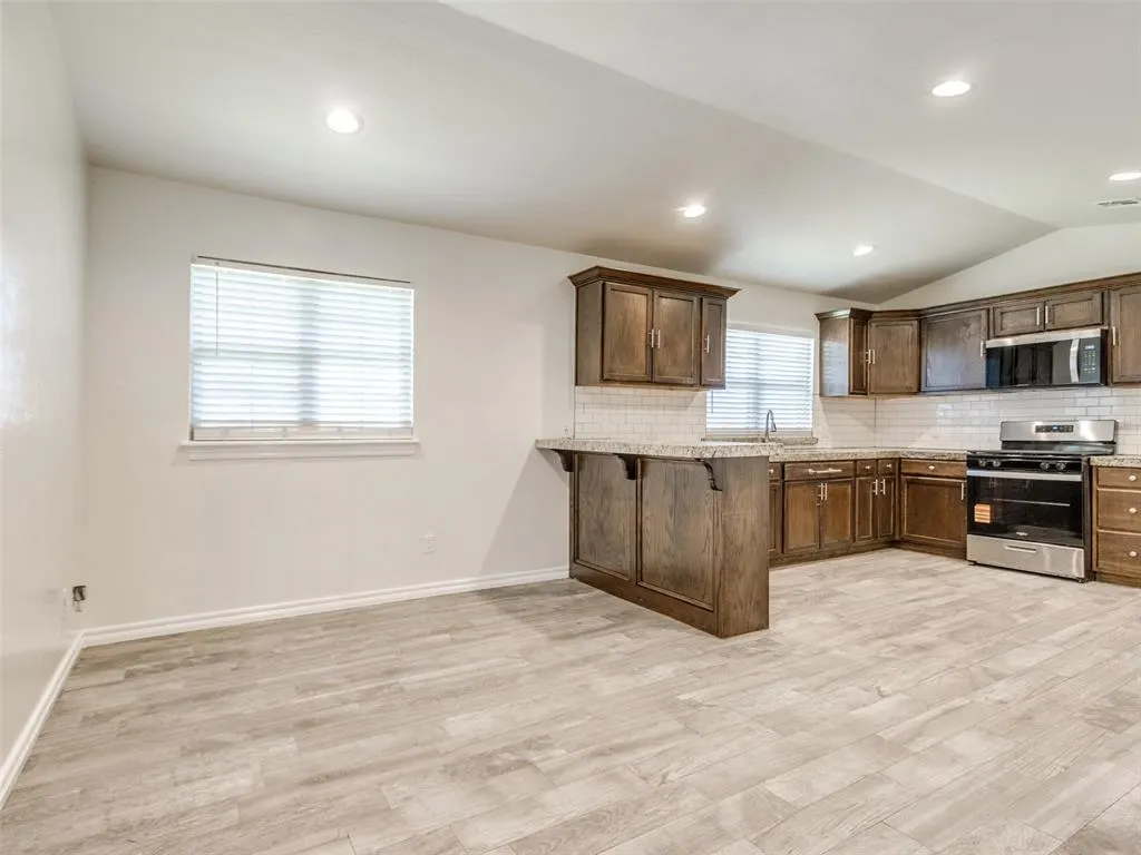 Photo 10 — 1135 NW 29th Street, Oklahoma City, OK 73106