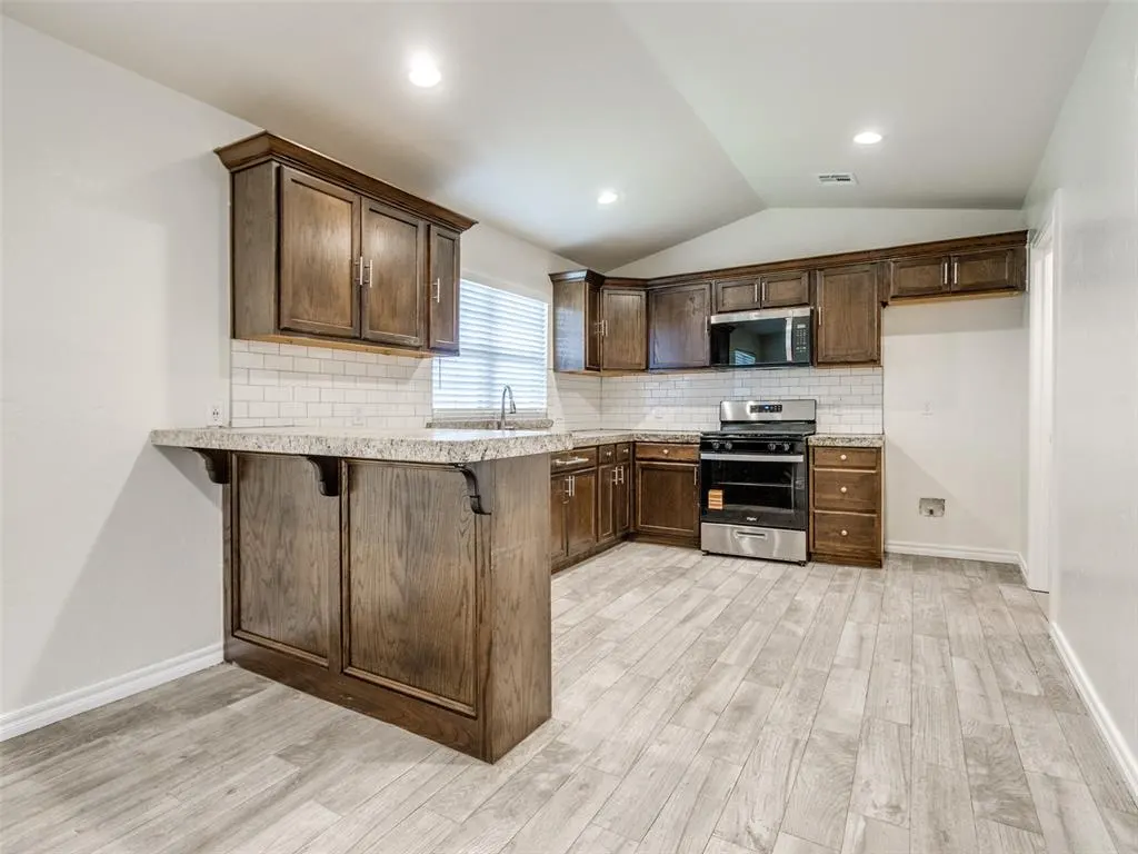 Photo 13 — 1135 NW 29th Street, Oklahoma City, OK 73106