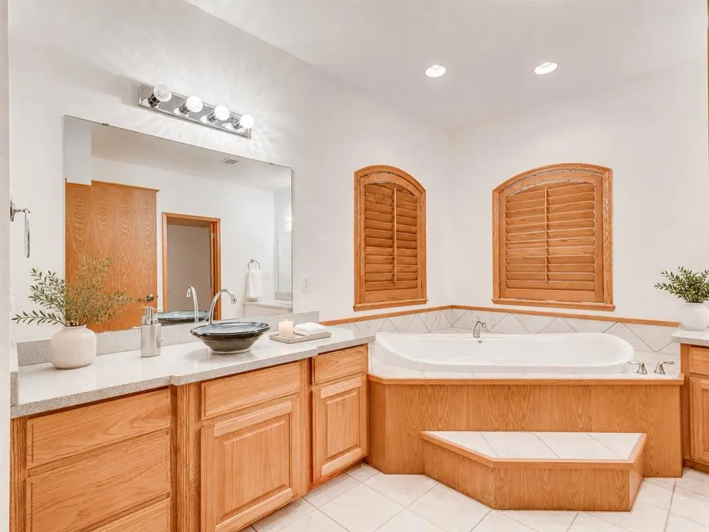 Photo 15 — 1419 W Royal Oaks Road, Pauls Valley, OK 73075