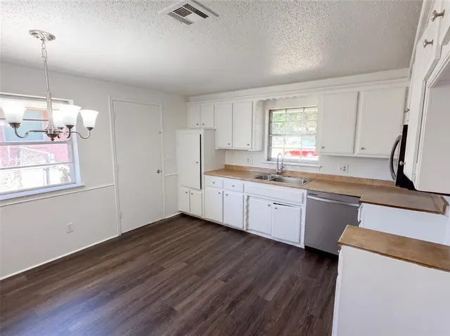 Photo 2 — 7629 NW 14th Street, Oklahoma City, OK 73127