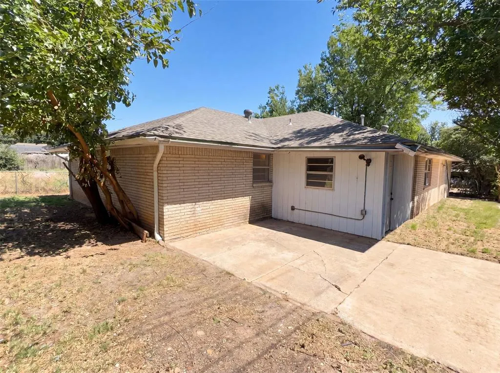 Photo 5 — 7629 NW 14th Street, Oklahoma City, OK 73127