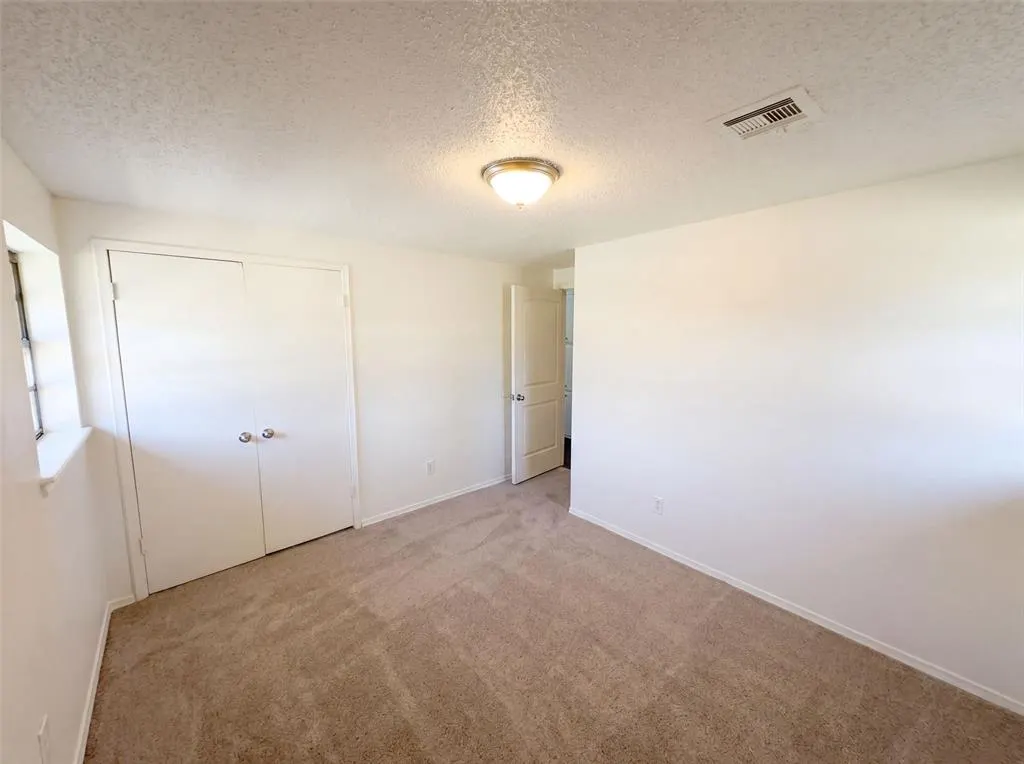 Photo 13 — 7629 NW 14th Street, Oklahoma City, OK 73127