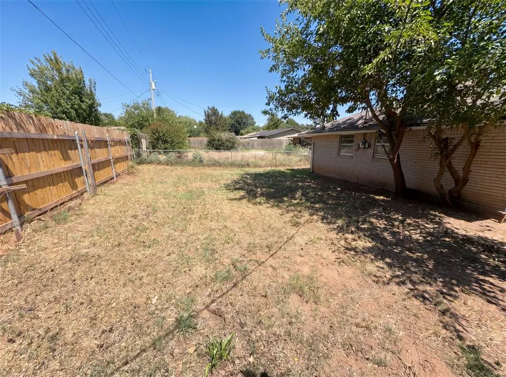 Photo 20 — 7629 NW 14th Street, Oklahoma City, OK 73127