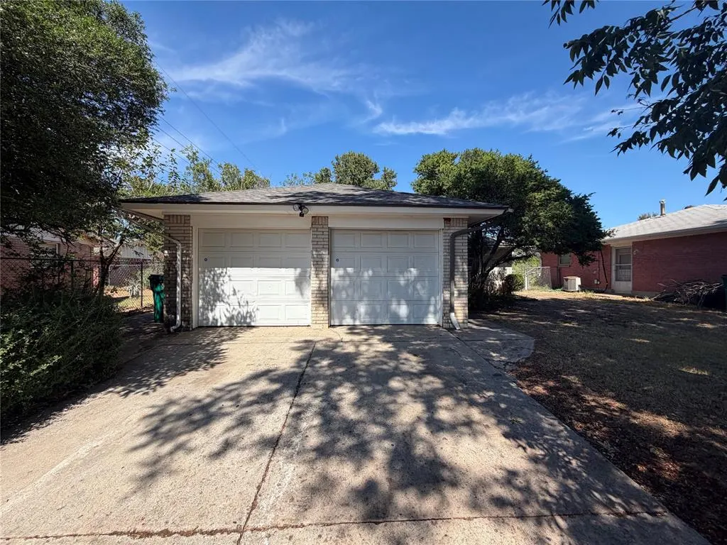 Photo 24 — 7629 NW 14th Street, Oklahoma City, OK 73127
