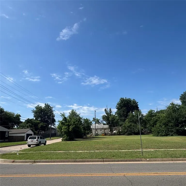 Front exterior — 1800 NW 30th Street, Oklahoma City, OK 73118