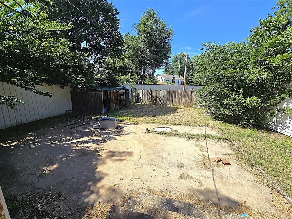 Photo 7 — 1913 NW 32nd Street, Oklahoma City, OK 73118