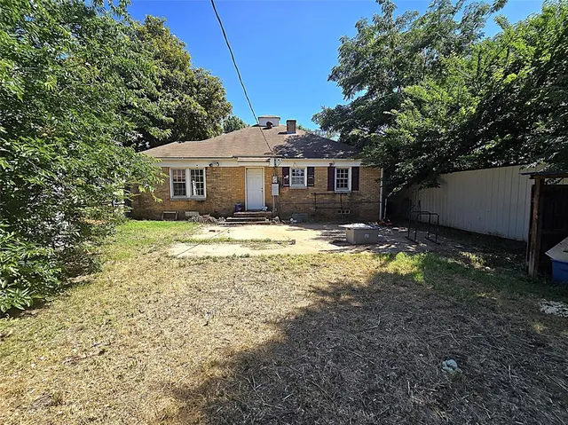 Photo 8 — 1913 NW 32nd Street, Oklahoma City, OK 73118