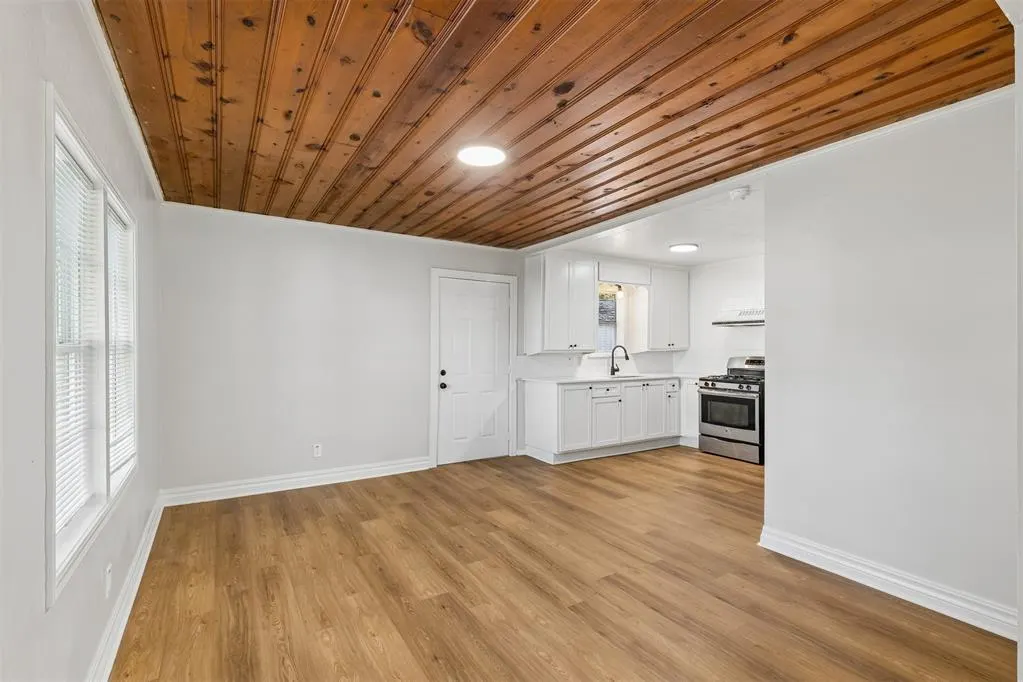 Photo 4 — 2145 NW 32nd Street, Oklahoma City, OK 73112