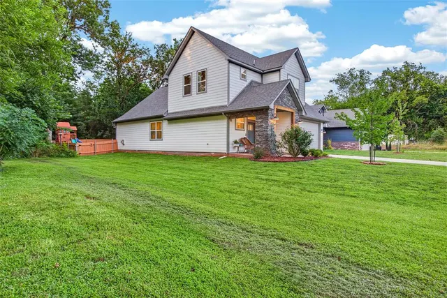 Photo 6 — 125 E 7th Street, Arcadia, OK 73007