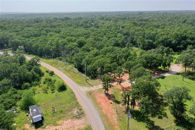 Photo 4 — 29176 Trigger Drive, Norman, OK 73026