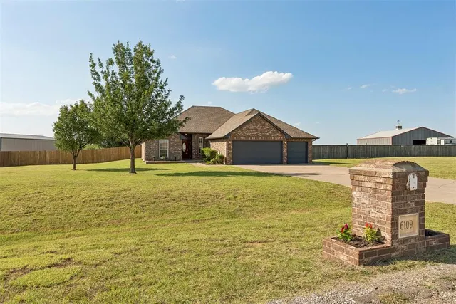Photo 3 — 6109 Callahan Way, Piedmont, OK 73078