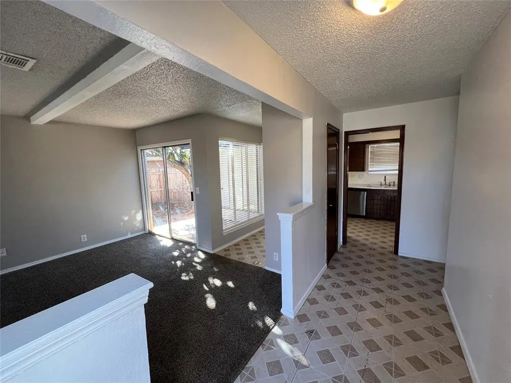 Front exterior — 1017 S Neptune Street, Edmond, OK 73003