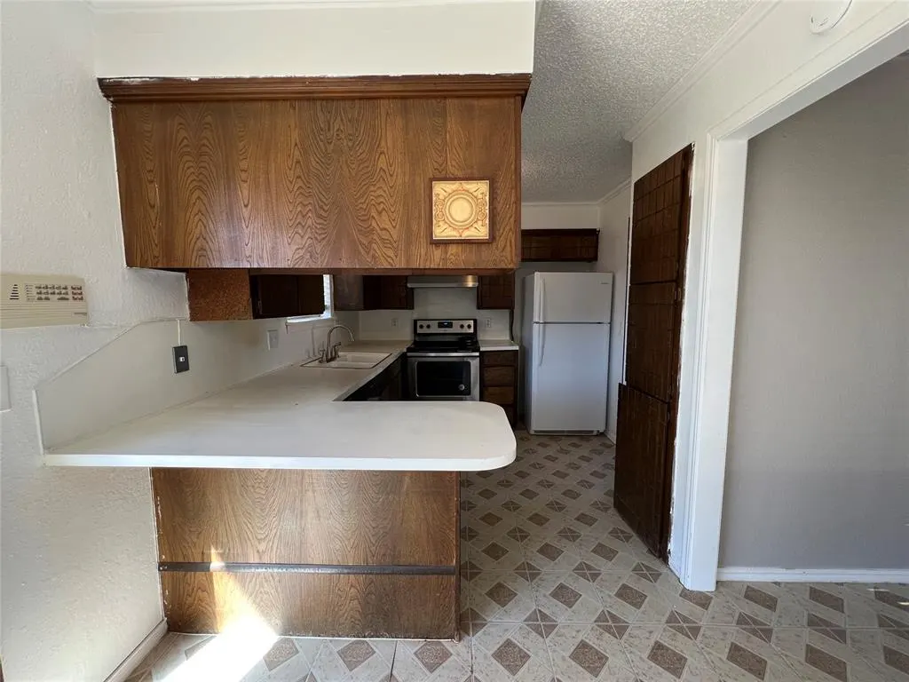 Photo 3 — 1017 S Neptune Street, Edmond, OK 73003