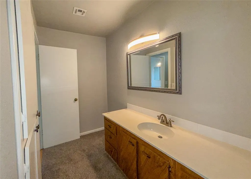 Photo 29 — 12021 Hawthorne Lane, Oklahoma City, OK 73162