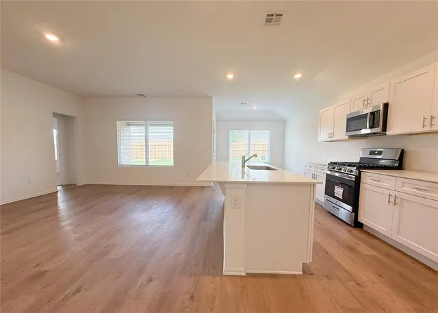 Photo 8 — 16309 Harvester Drive, Piedmont, OK 73078