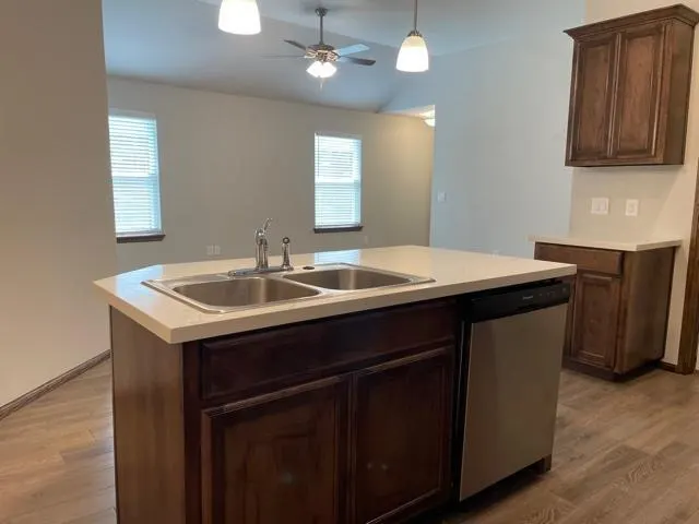 Photo 6 — 2525 North creek Lane, Oklahoma City, OK 73128