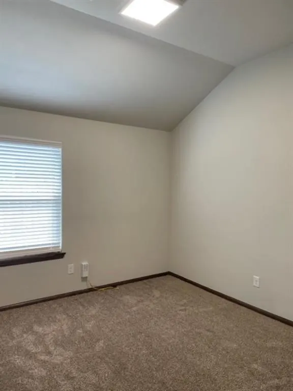Photo 24 — 2525 North creek Lane, Oklahoma City, OK 73128