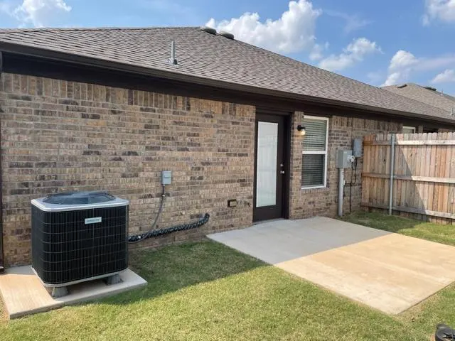 Photo 31 — 2525 North creek Lane, Oklahoma City, OK 73128