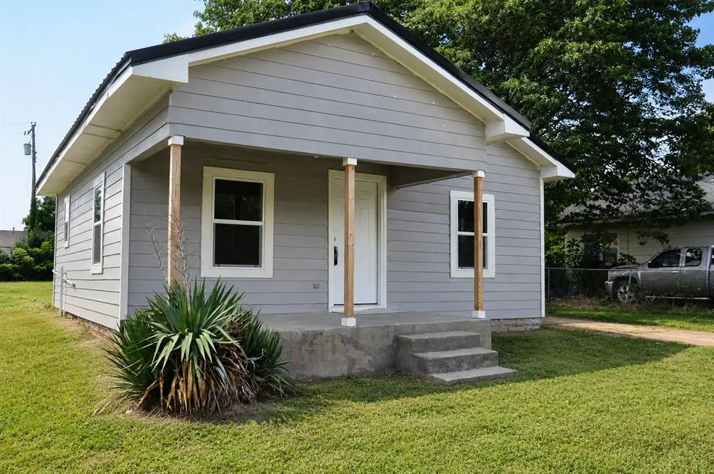 Front exterior — 508 S Chapman Avenue, Shawnee, OK 74801