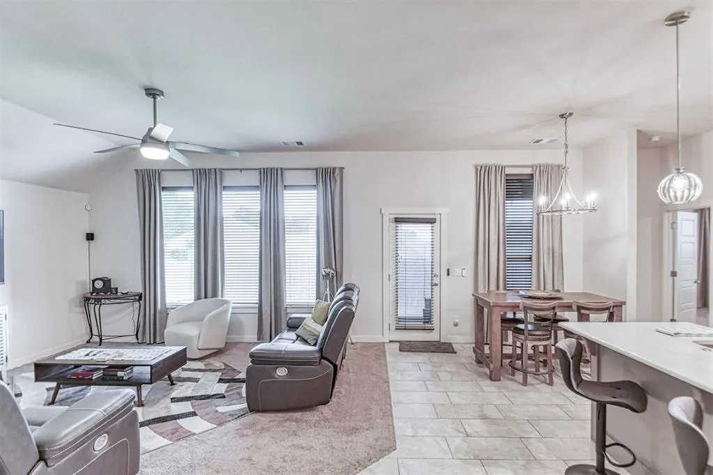 Photo 12 — 516 NE 23rd Avenue, Norman, OK 73071