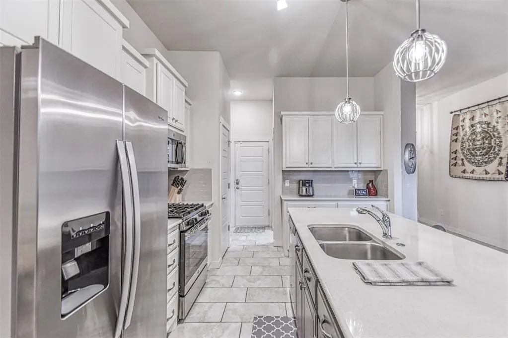 Photo 16 — 516 NE 23rd Avenue, Norman, OK 73071