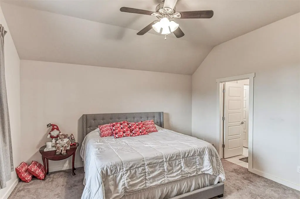 Photo 23 — 516 NE 23rd Avenue, Norman, OK 73071