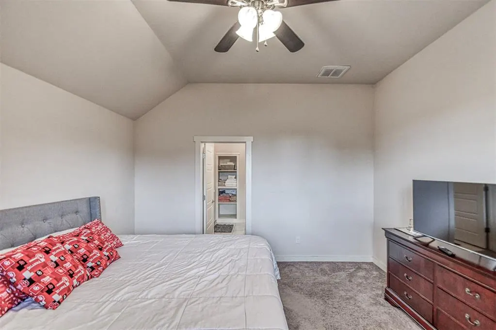 Photo 24 — 516 NE 23rd Avenue, Norman, OK 73071