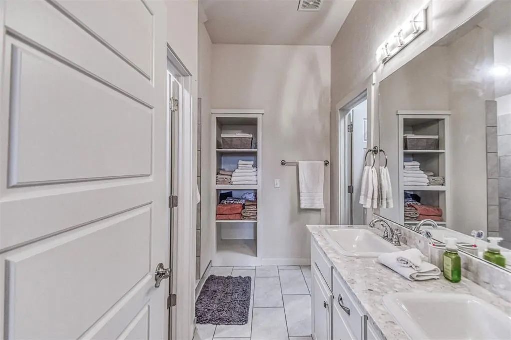 Photo 26 — 516 NE 23rd Avenue, Norman, OK 73071