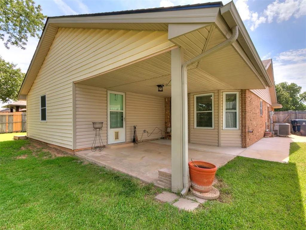 Photo 30 — 621 Cypress Drive, Oklahoma City, OK 73170