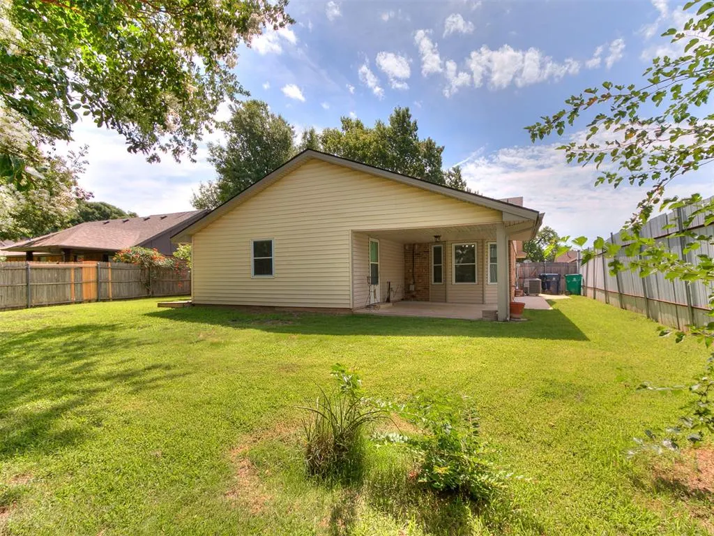 Photo 31 — 621 Cypress Drive, Oklahoma City, OK 73170