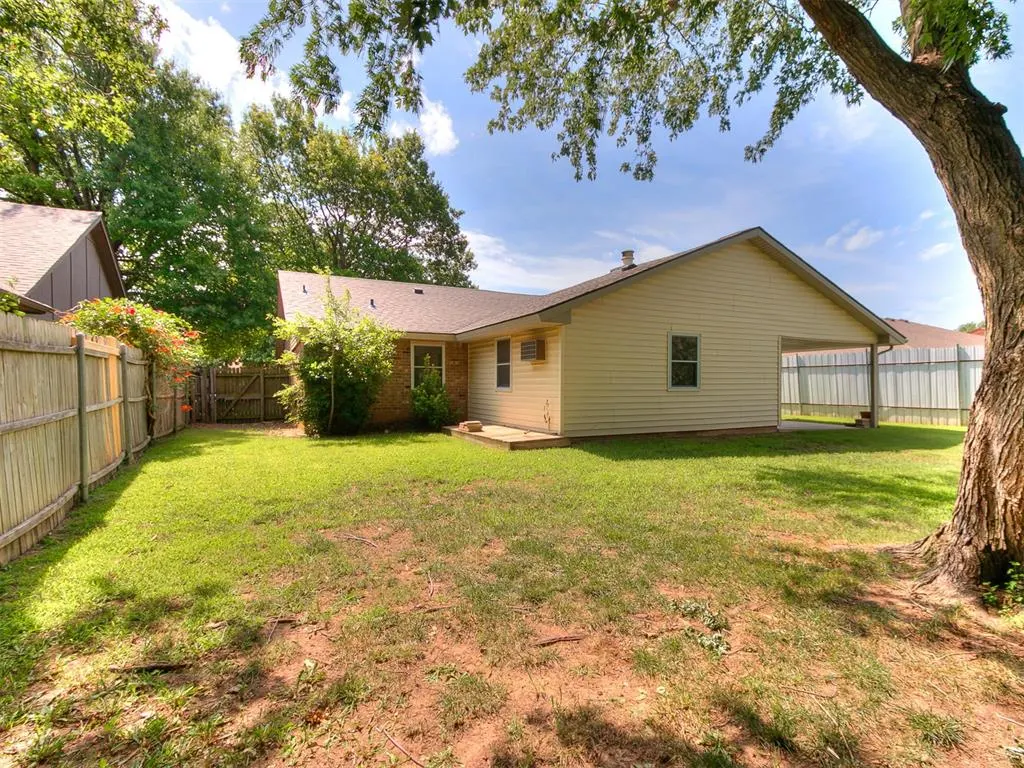Photo 32 — 621 Cypress Drive, Oklahoma City, OK 73170