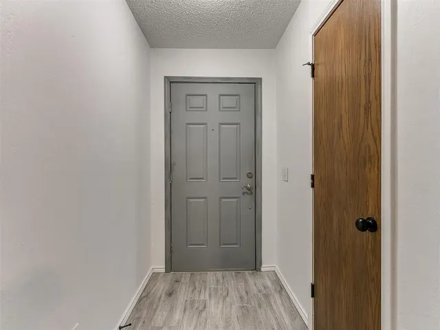 Photo 4 — 621 Cypress Drive, Oklahoma City, OK 73170