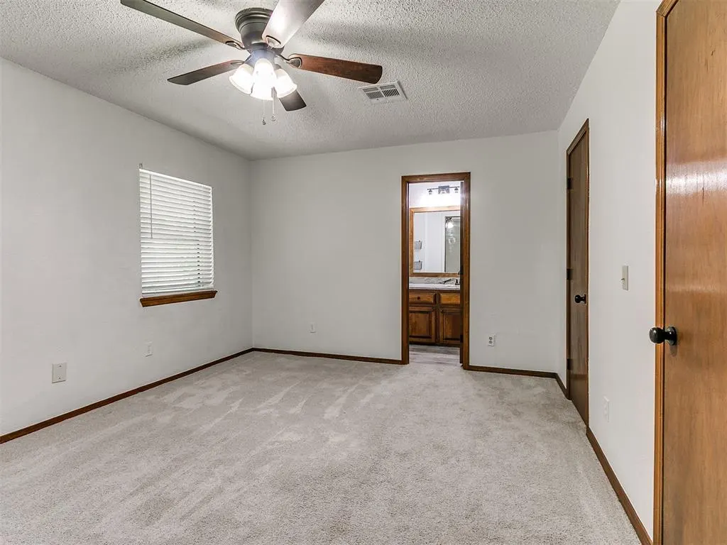 Photo 18 — 621 Cypress Drive, Oklahoma City, OK 73170