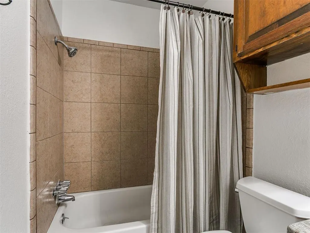 Photo 25 — 621 Cypress Drive, Oklahoma City, OK 73170