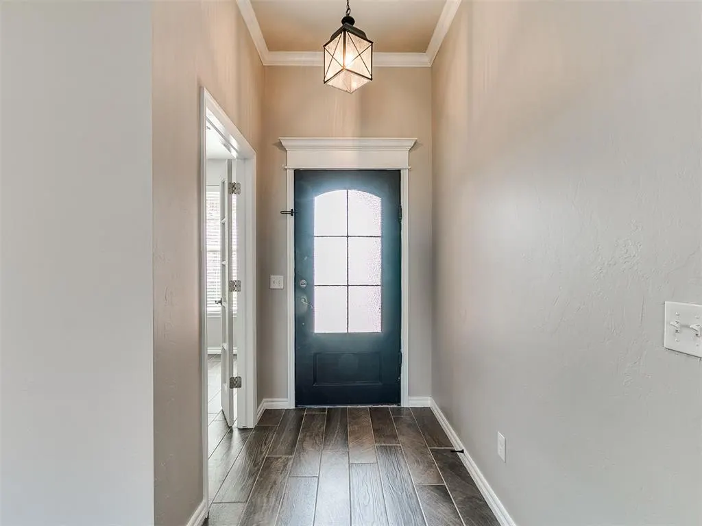 Photo 5 — 616 Kearny Lane, Yukon, OK 73099