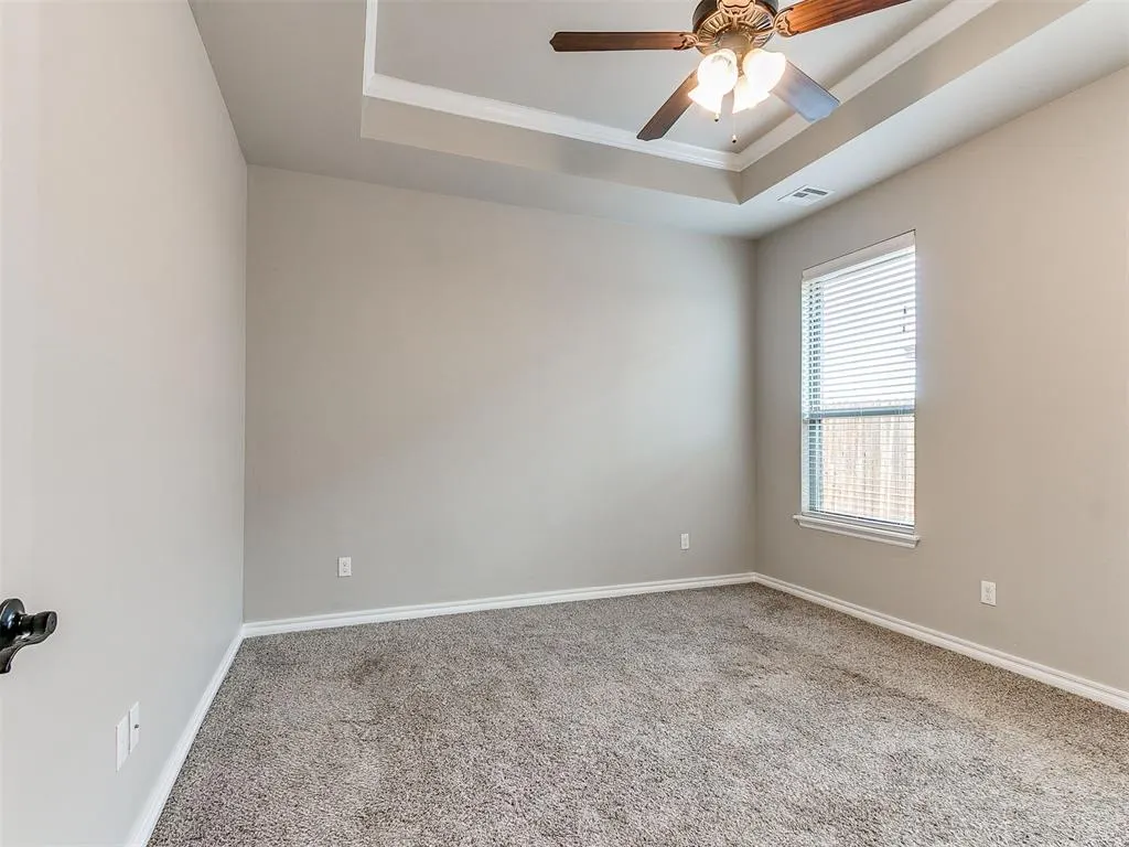 Photo 32 — 616 Kearny Lane, Yukon, OK 73099
