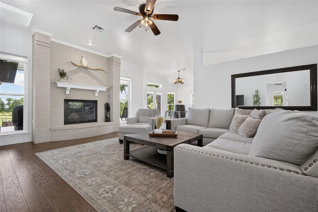 Photo 5 — 10501 E Boyd Street, Norman, OK 73026