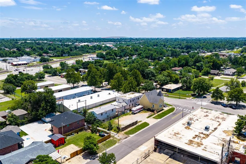 Photo 11 — 31 SW 25th Street, Oklahoma City, OK 73109